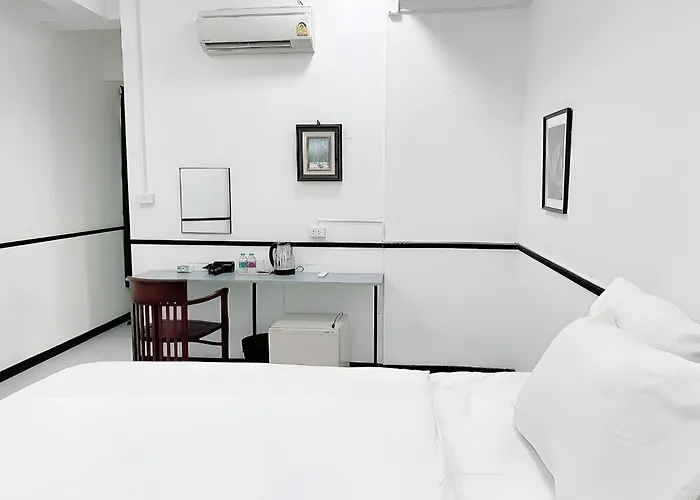 Apartment Bob House Hua Lamphong *