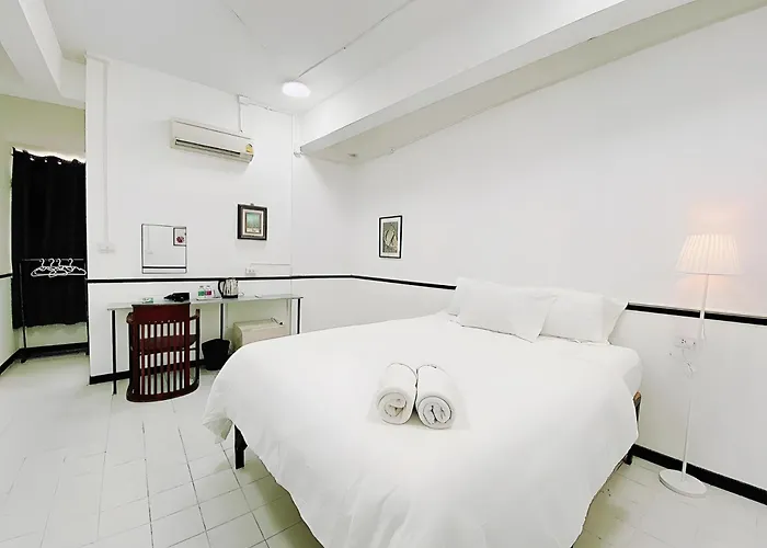 Apartment Bob House Hua Lamphong Bangkok